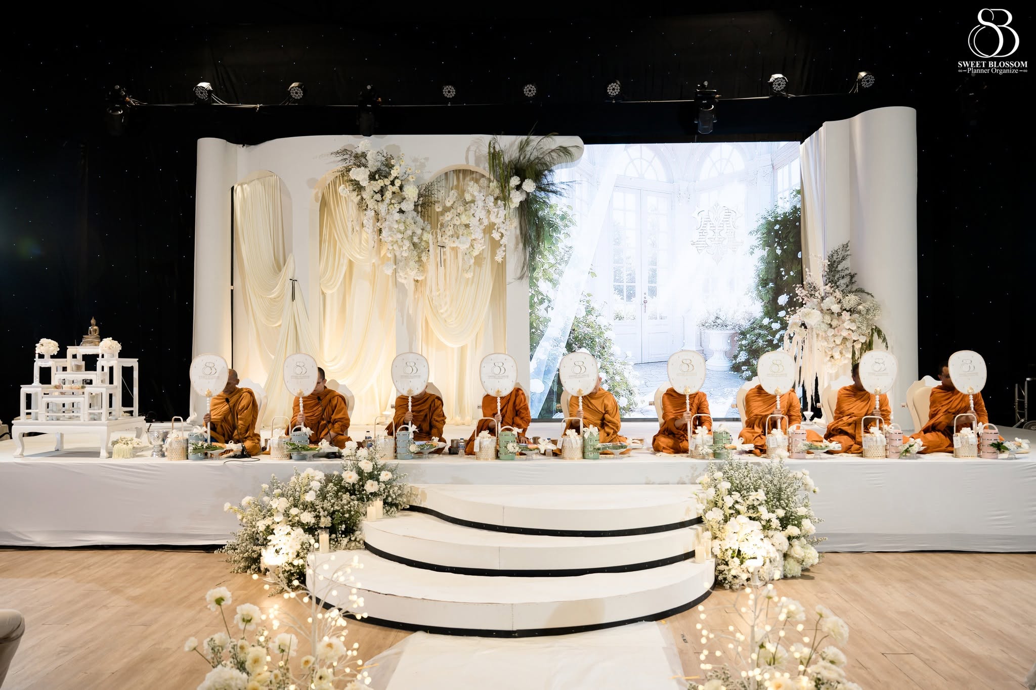 Wedding ceremony setting and decoration by Sweet Blossom in Ayutthaya