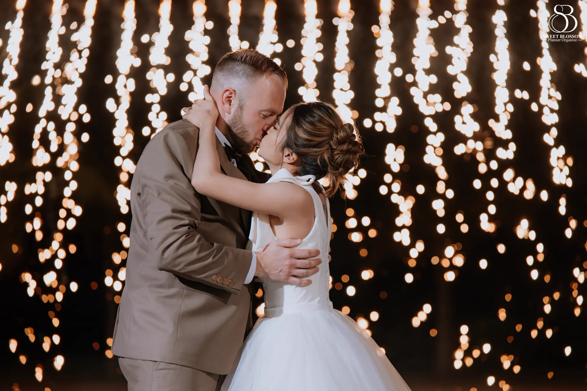 Tip and Daniel's International Seaside Wedding — real wedding moment 11 at Pattaya Seaside