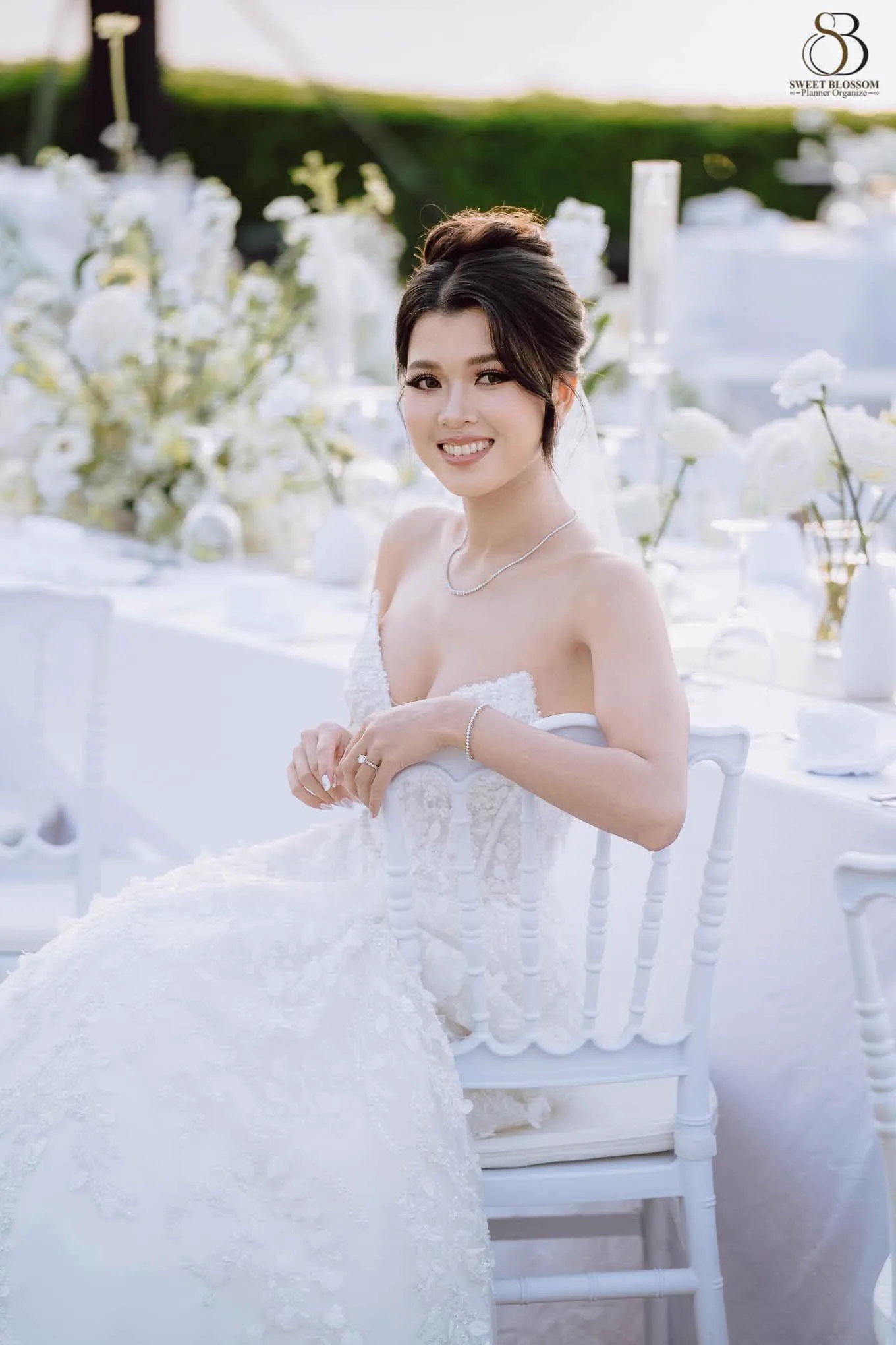 Jaja and Barry's Seaside Wedding at Dusit Thani Pattaya — real wedding moment 7 at Dusit Thani Pattaya