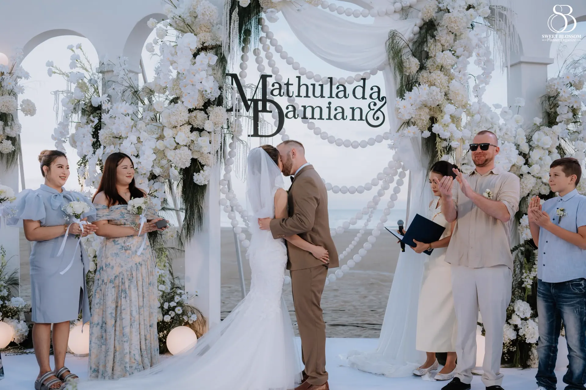 Tip and Daniel's International Seaside Wedding — real wedding moment 2 at Pattaya Seaside