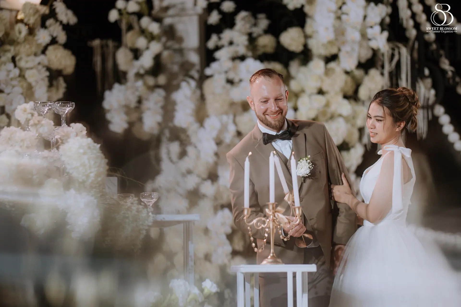 Tip and Daniel's International Seaside Wedding — real wedding moment 9 at Pattaya Seaside