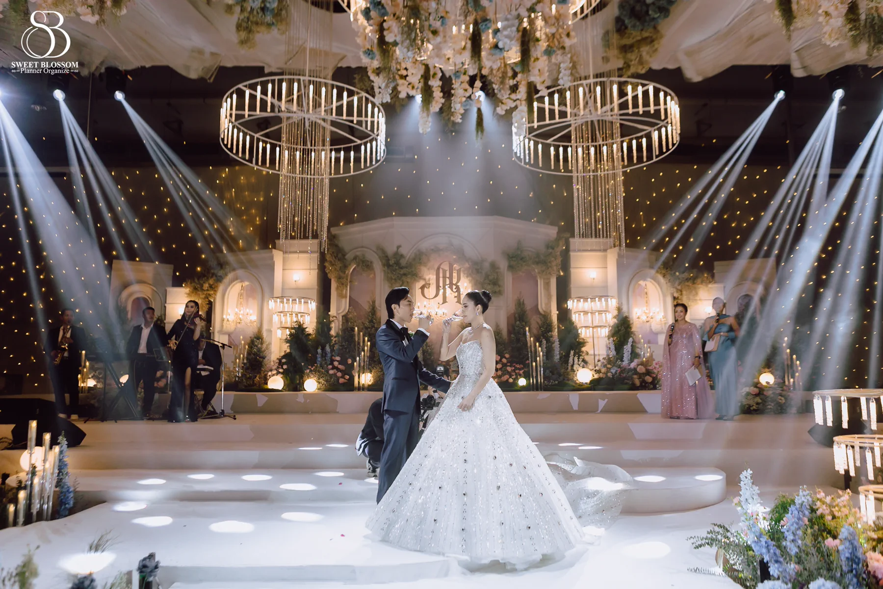ภาพงานแต่ง แอม & เก่ง ในจังหวัดสุราษฎร์ธานี ภาพที่ 22