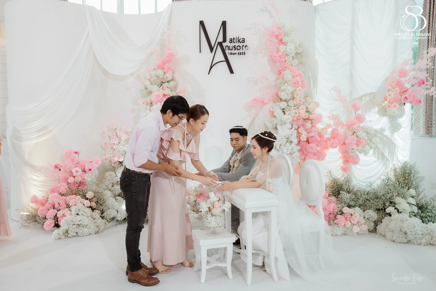 Dear & Ton wedding in Saraburi — photo 8