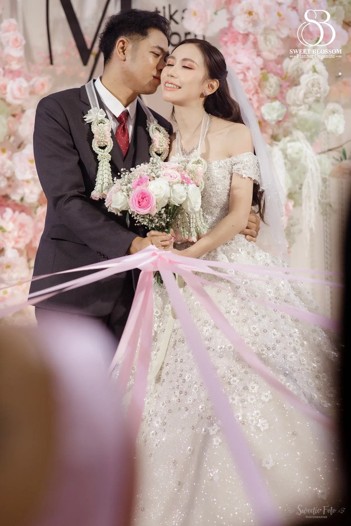 Dear & Ton wedding in Saraburi — photo 28