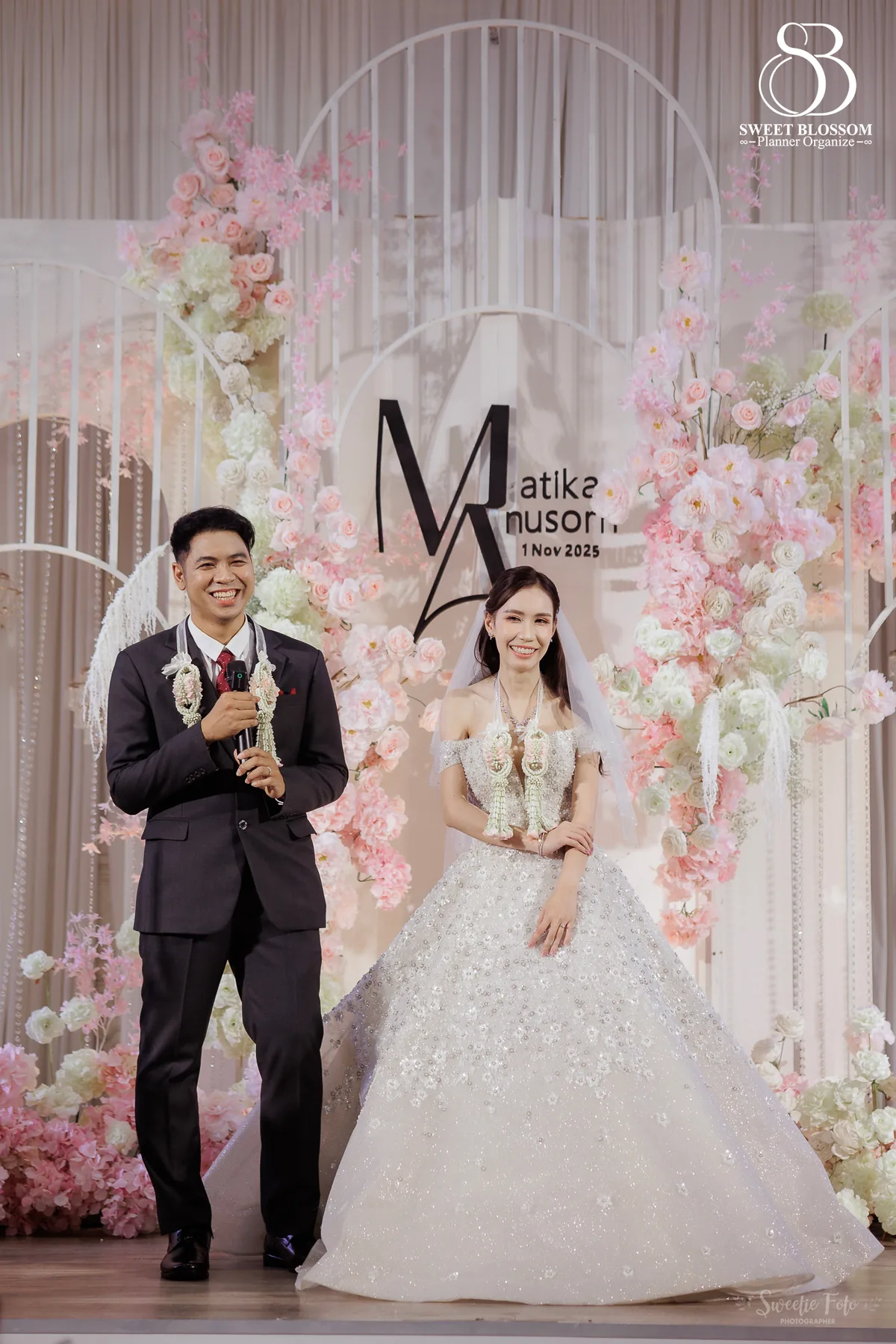 Dear & Ton wedding in Saraburi — photo 33
