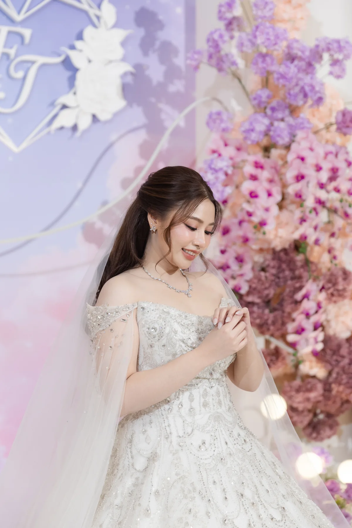 ภาพงานแต่ง ฟ้า & ไทม์ ณ โรงแรมเดอะ แกรนด์ โฟร์วิงส์ คอนเวนชั่น กรุงเทพฯ ในกรุงเทพฯ ภาพที่ 18