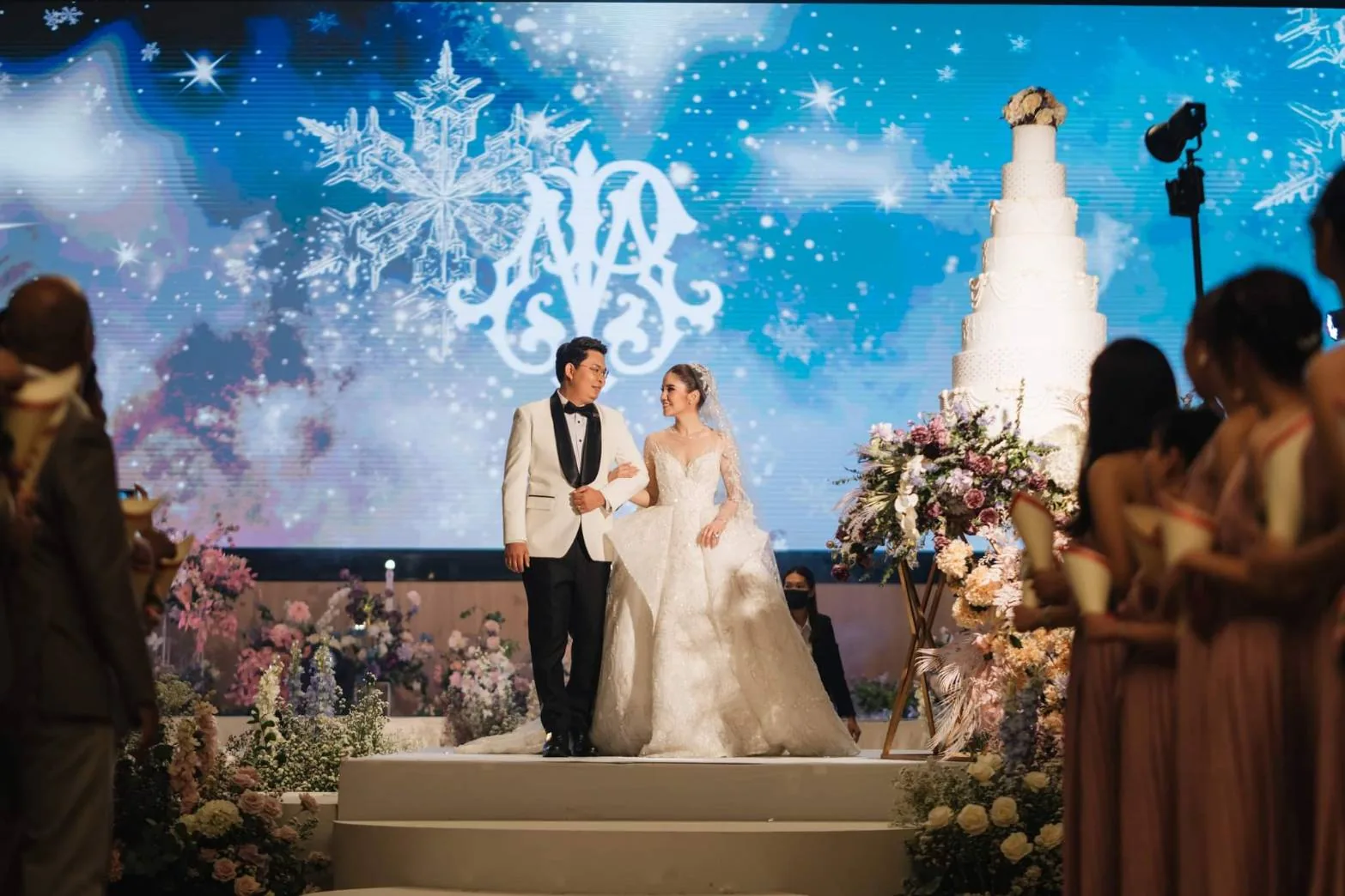 ภาพงานแต่ง ขนมจีน & ตรี ณ โรงแรมแกรนด์ ริชมอนด์ สไตลิช คอนเวนชั่น ในนนทบุรี ภาพที่ 4