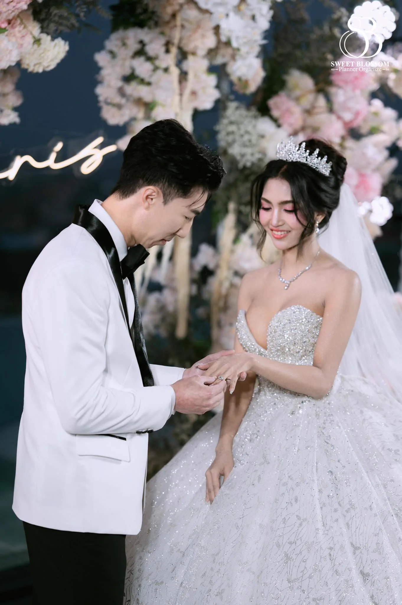 Kim & Chris wedding at Centara Korat in Nakhon Ratchasima — photo 14