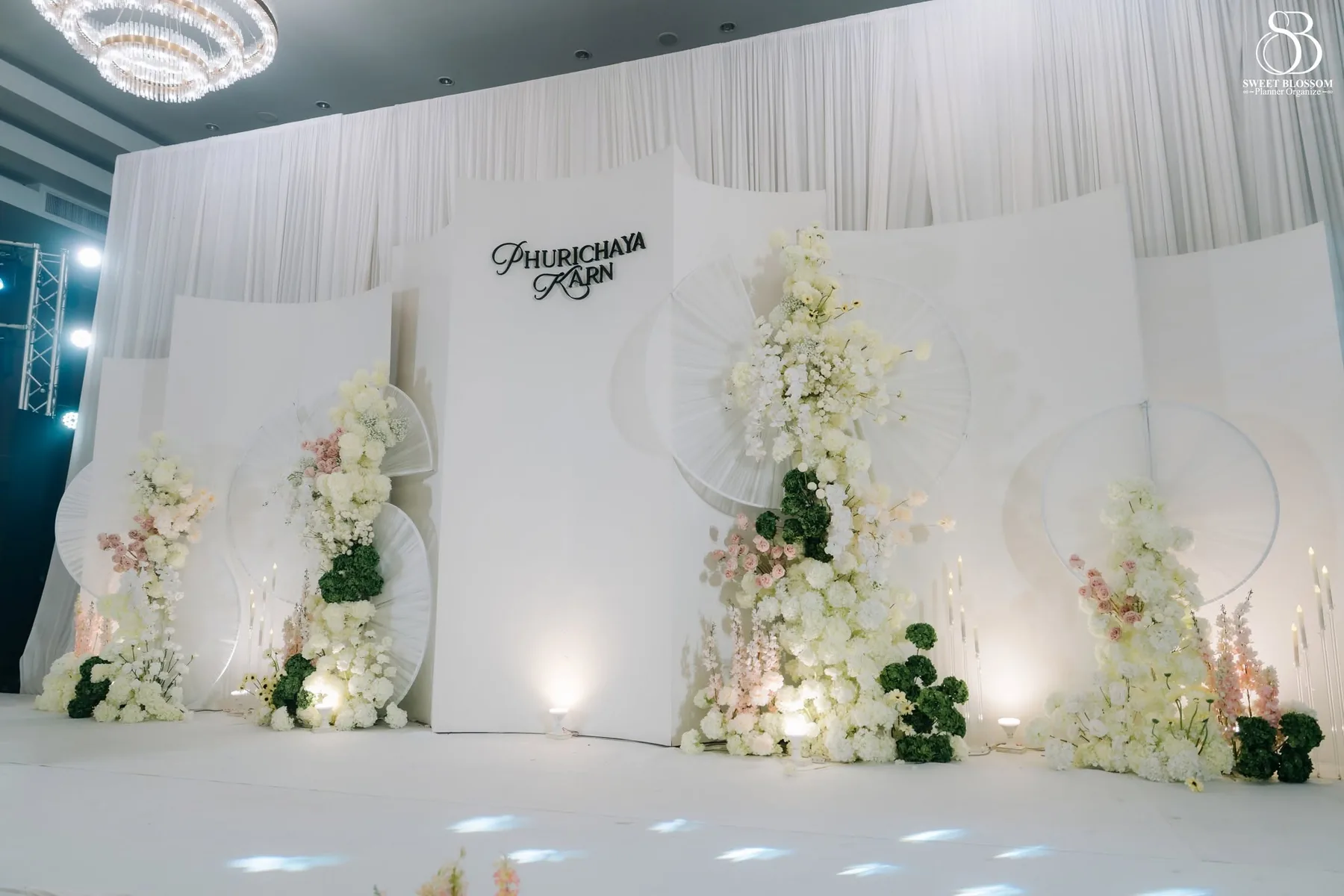 Lukwai & Kan wedding at The Cavalli Casa Resort in Ayutthaya — photo 1