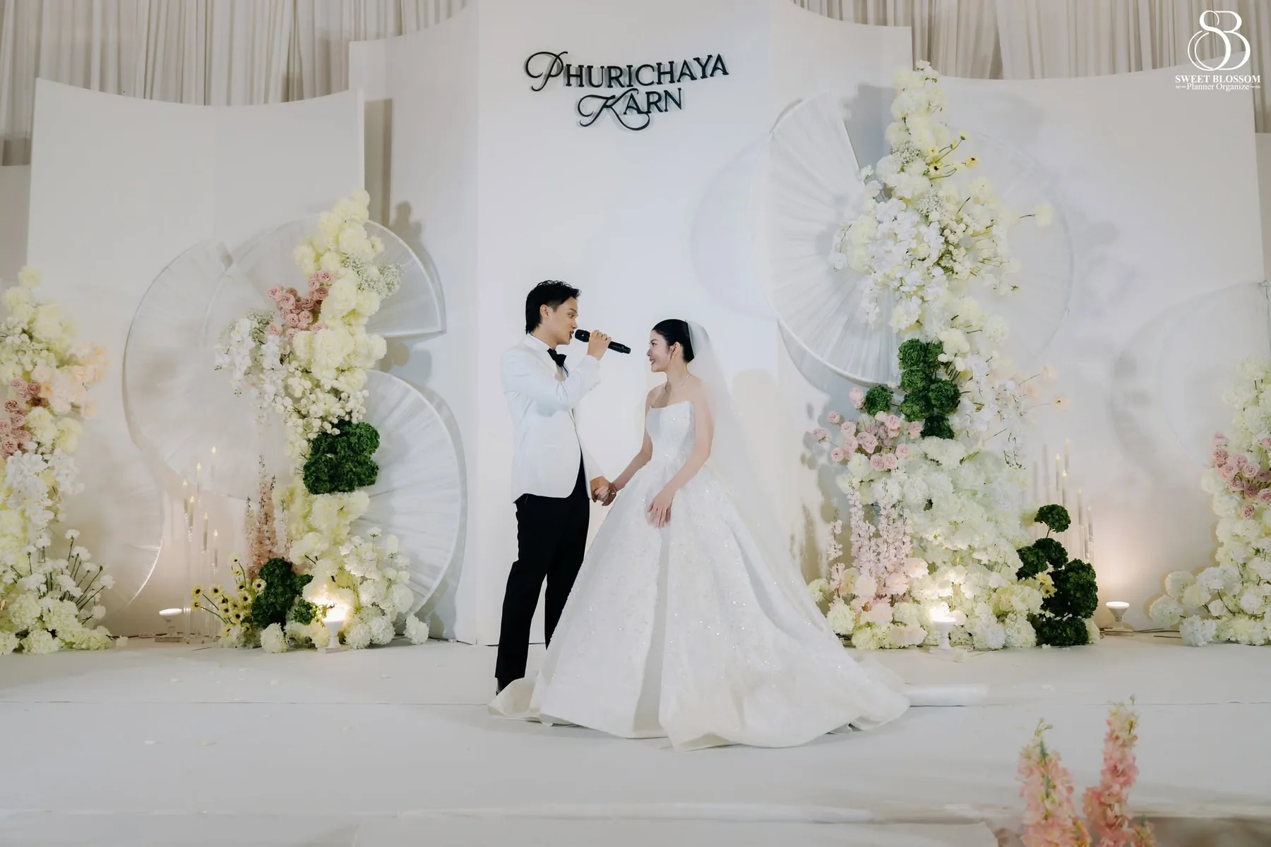 Lukwai & Kan wedding at The Cavalli Casa Resort in Ayutthaya — photo 15