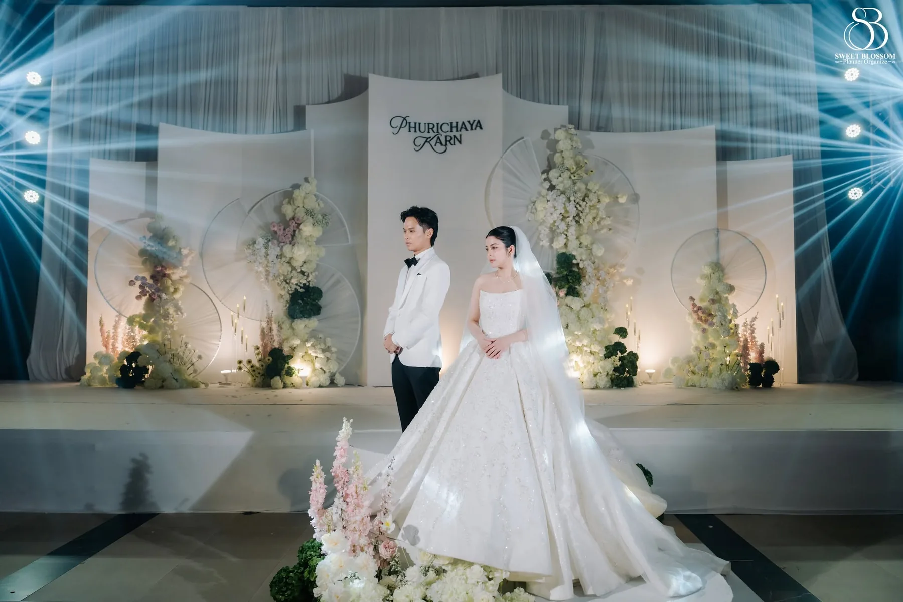 Lukwai & Kan wedding at The Cavalli Casa Resort in Ayutthaya — photo 31