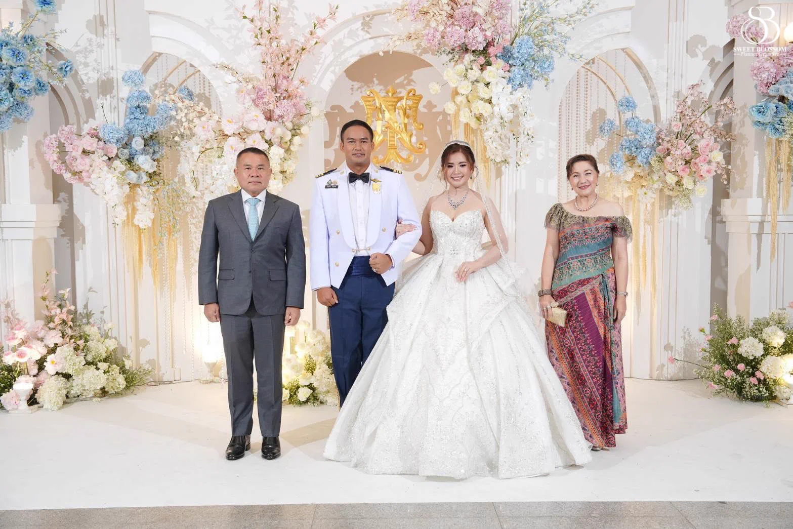 ภาพงานแต่ง คุณน้ำฝน & คุณวิน ณ หอประชุมกองทัพอากาศ ในกรุงเทพฯ ภาพที่ 13
