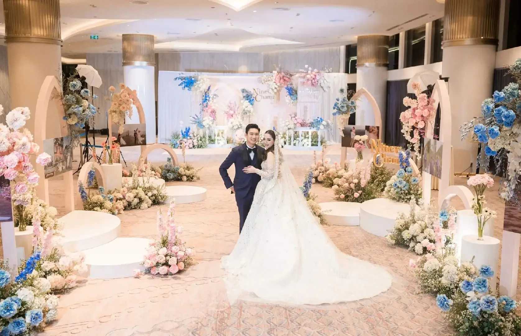 ภาพงานแต่ง นินิว & แชมป์ ณ โรงแรมอัศวิน แกรนด์ คอนเวนชั่น ในกรุงเทพฯ ภาพที่ 5