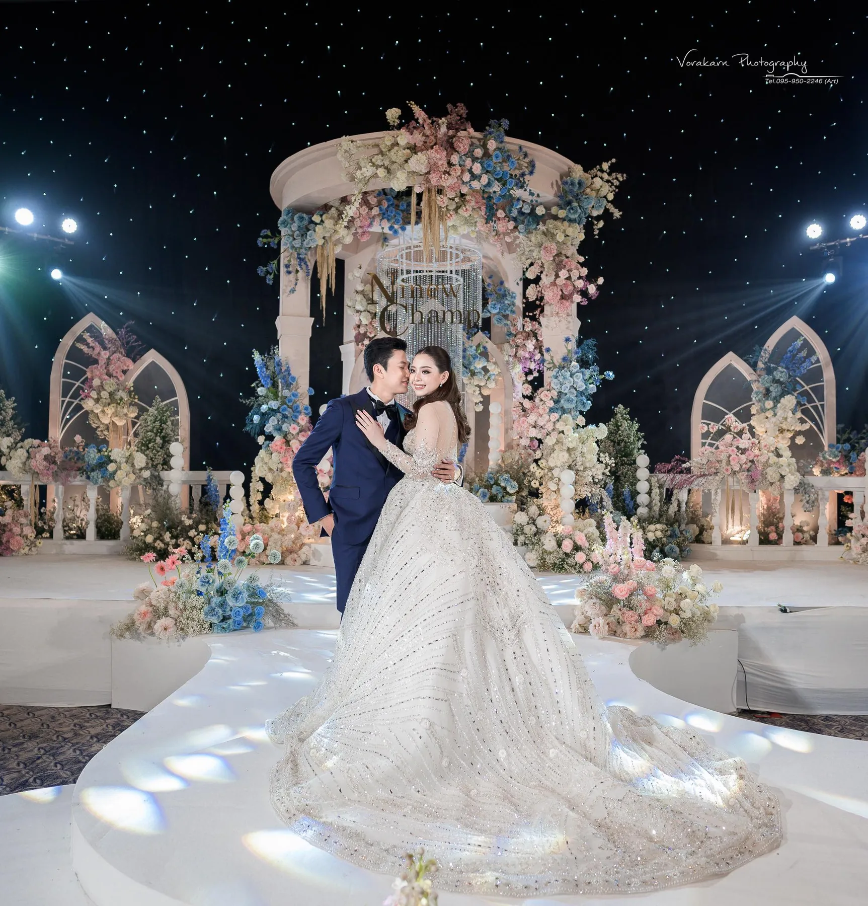 ภาพงานแต่ง นินิว & แชมป์ ณ โรงแรมอัศวิน แกรนด์ คอนเวนชั่น ในกรุงเทพฯ ภาพที่ 8