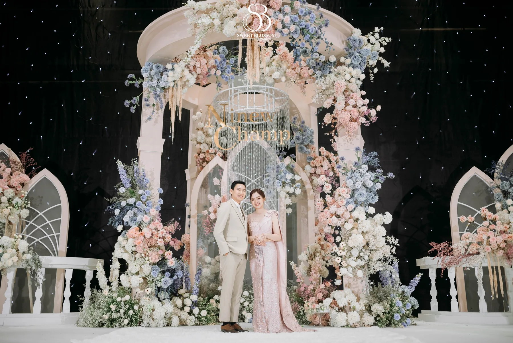 ภาพงานแต่ง นินิว & แชมป์ ณ โรงแรมอัศวิน แกรนด์ คอนเวนชั่น ในกรุงเทพฯ ภาพที่ 13