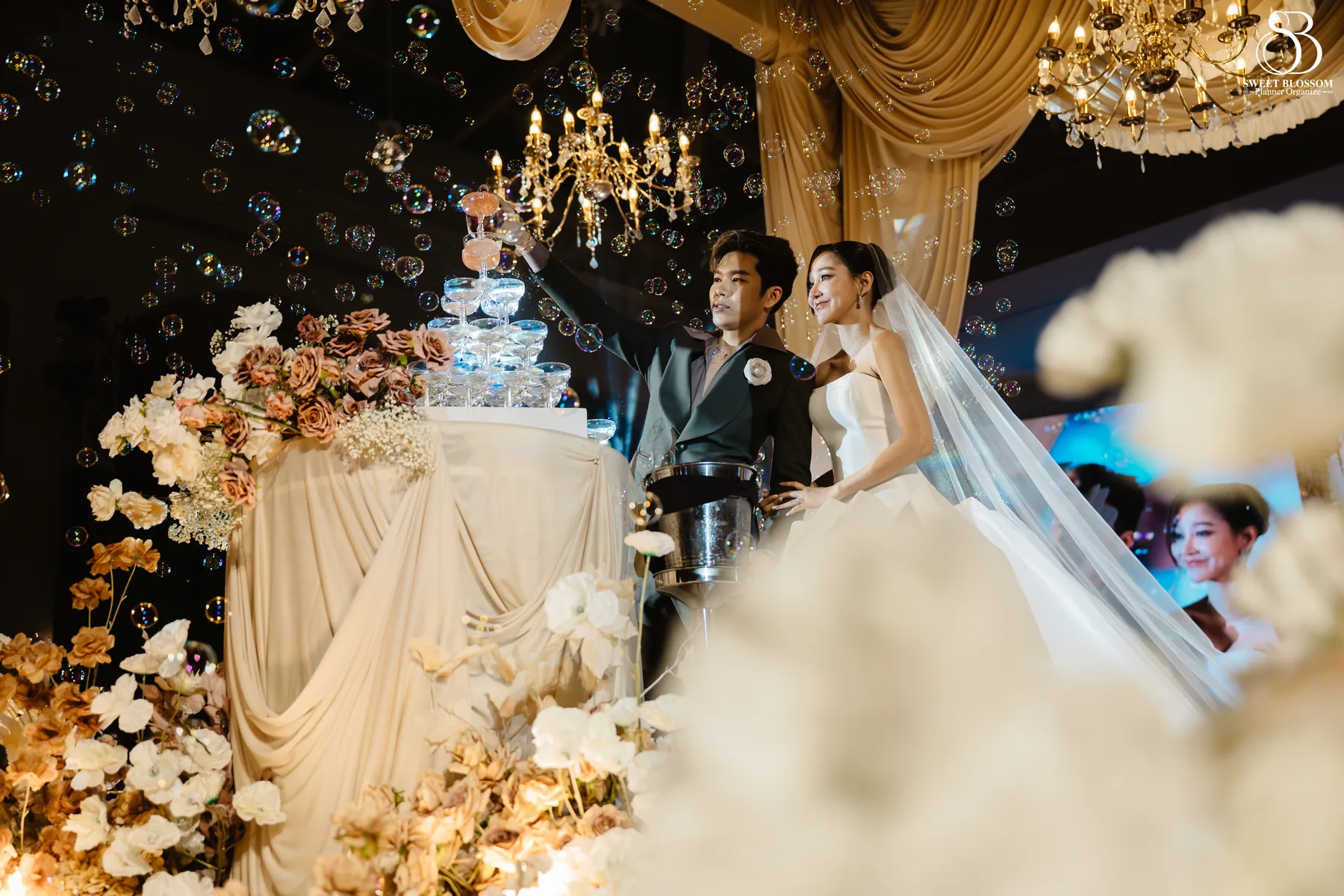 Noon & Nu wedding at NIRHAN Wedding Venue in Nakhon Pathom — photo 14