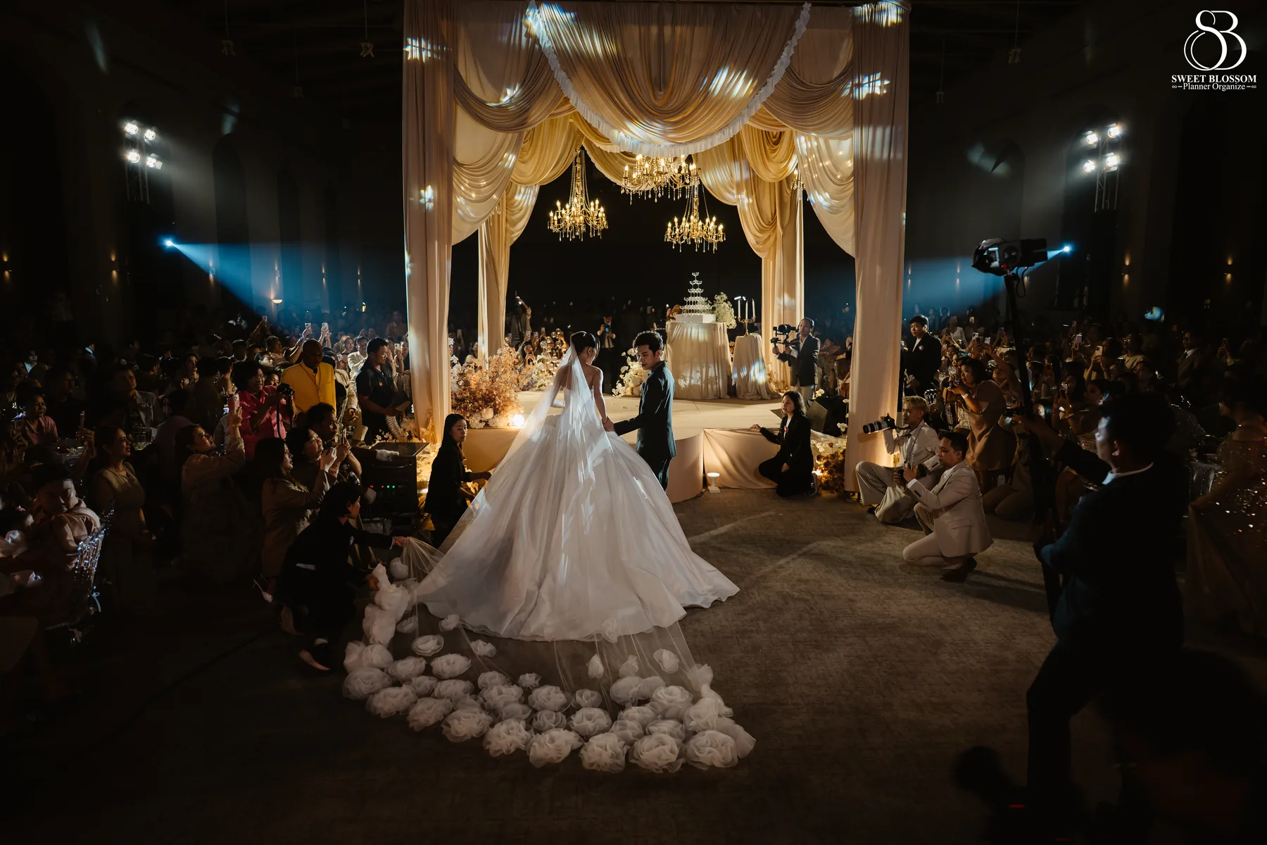 Noon & Nu wedding at NIRHAN Wedding Venue in Nakhon Pathom — photo 17