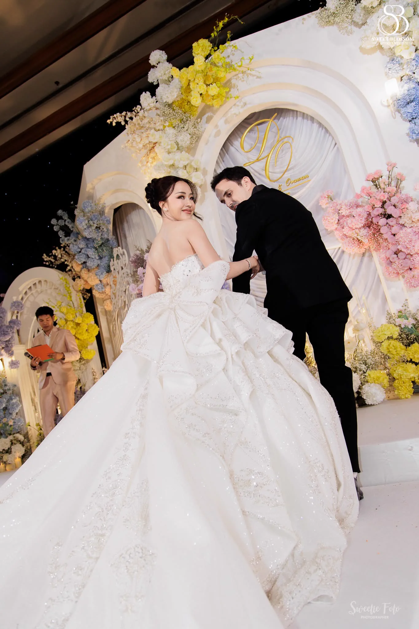 ภาพงานแต่ง คุณนุ่น & คุณรอน ณ Suntara Wellness Resort & Hotel ในฉะเชิงเทรา ภาพที่ 3