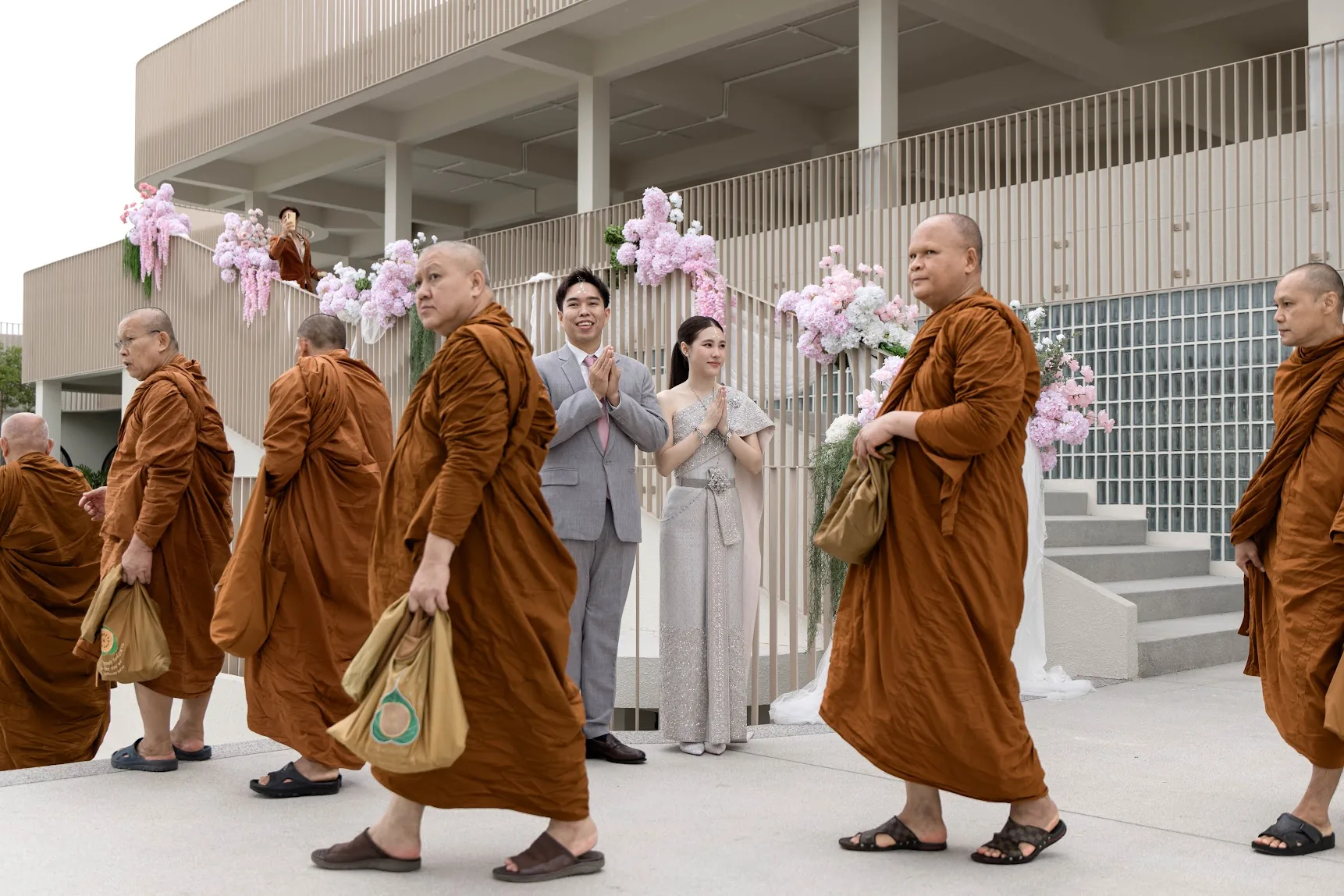 ภาพงานแต่ง พิม & แบงค์ ในจังหวัดสระบุรี ภาพที่ 9