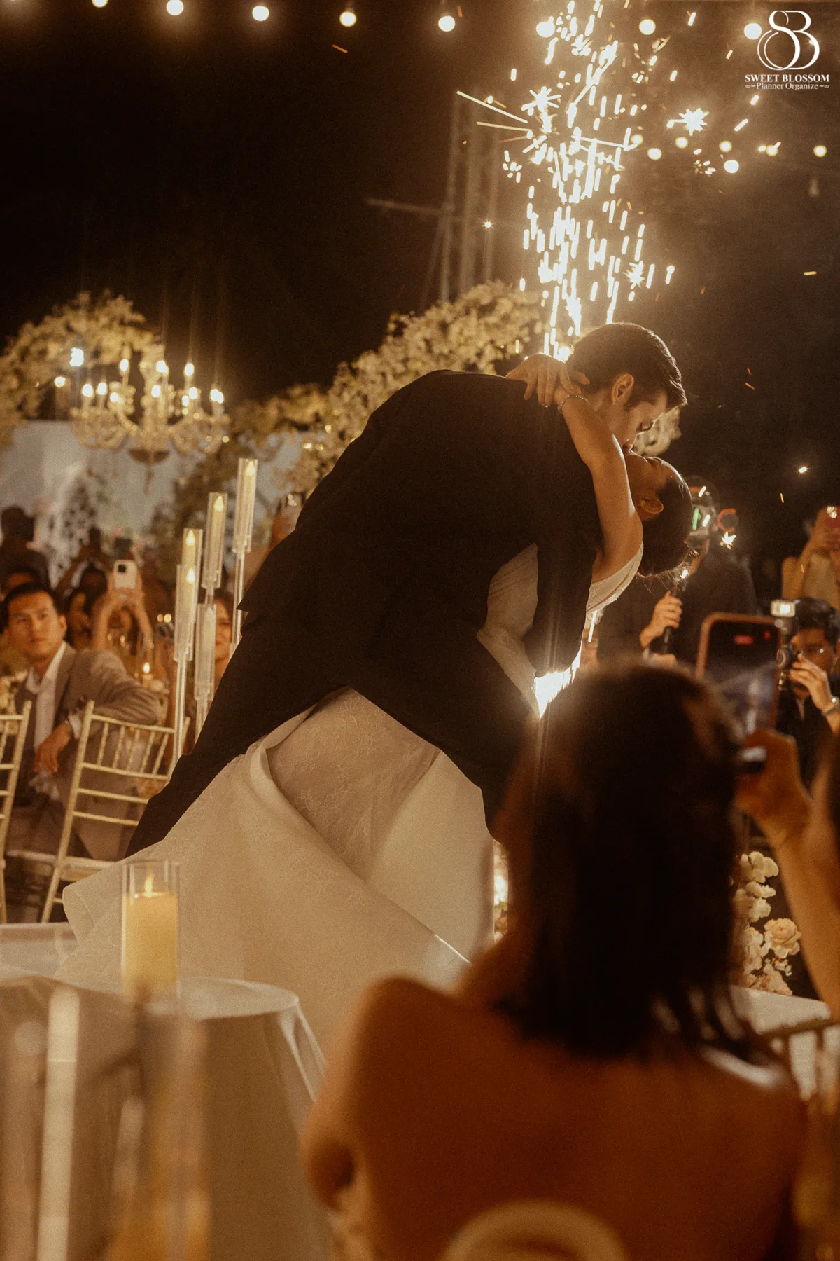 Pugun & Ruslan wedding at Pugun's Family Home in Suphanburi — photo 1
