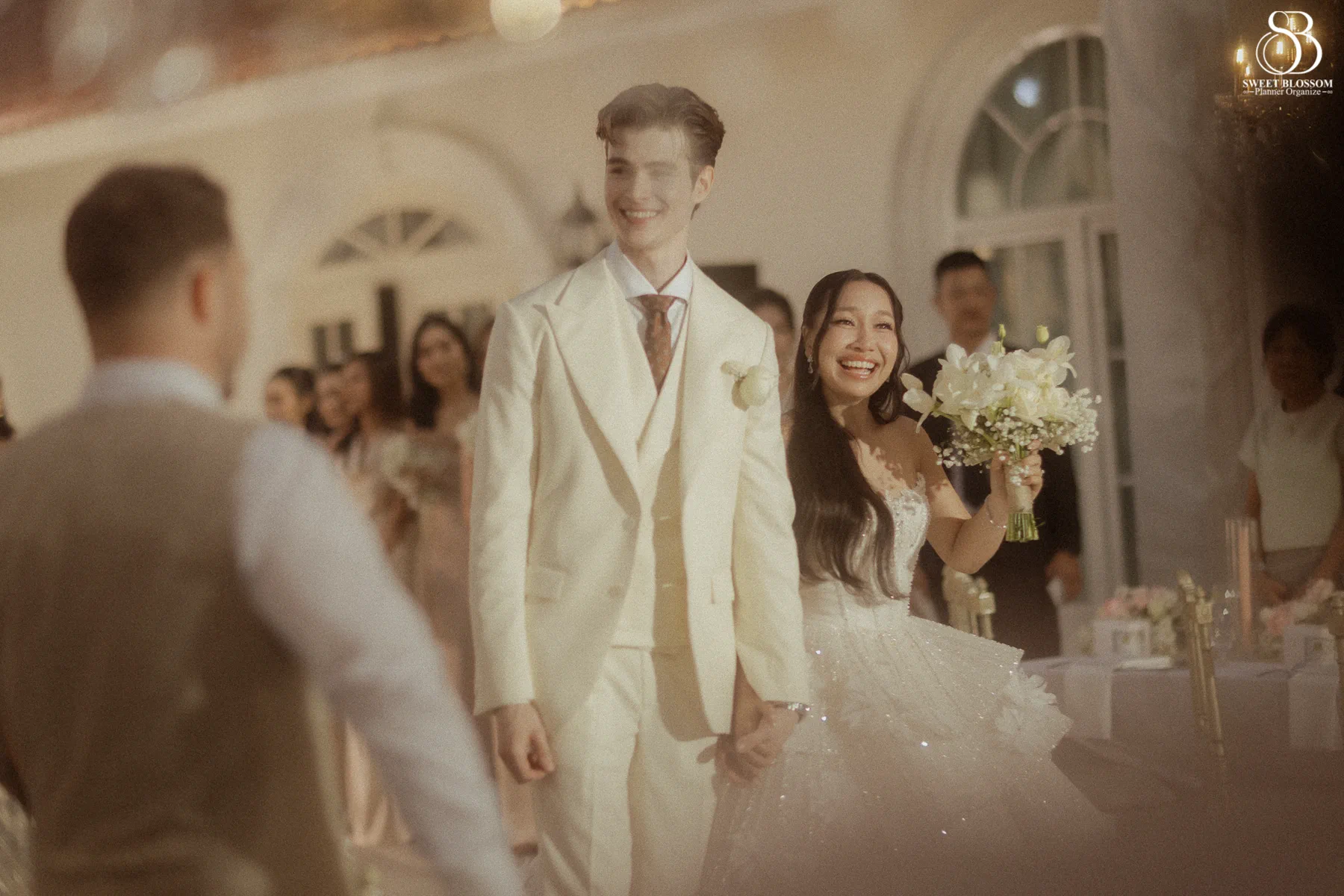 Pugun & Ruslan wedding at Pugun's Family Home in Suphanburi — photo 18