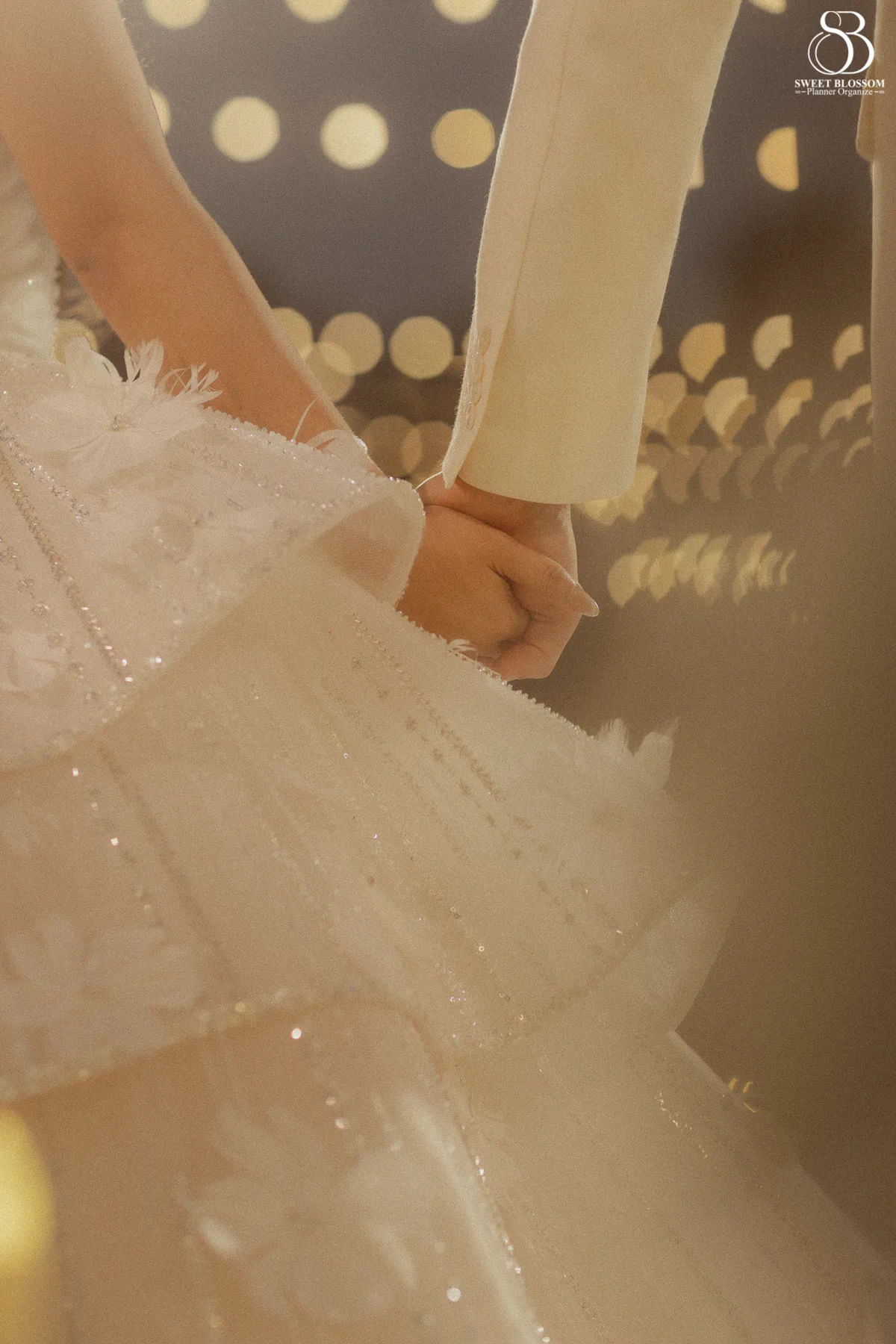 Pugun & Ruslan wedding at Pugun's Family Home in Suphanburi — photo 19
