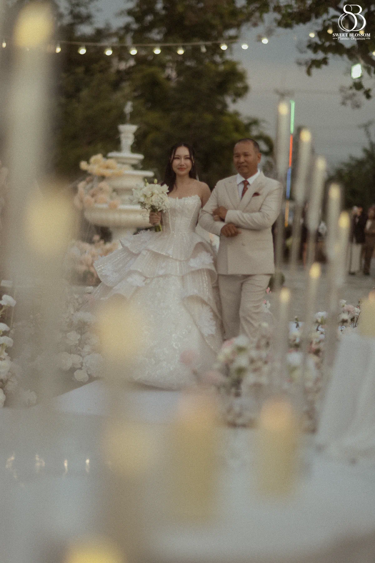 Pugun & Ruslan wedding at Pugun's Family Home in Suphanburi — photo 27