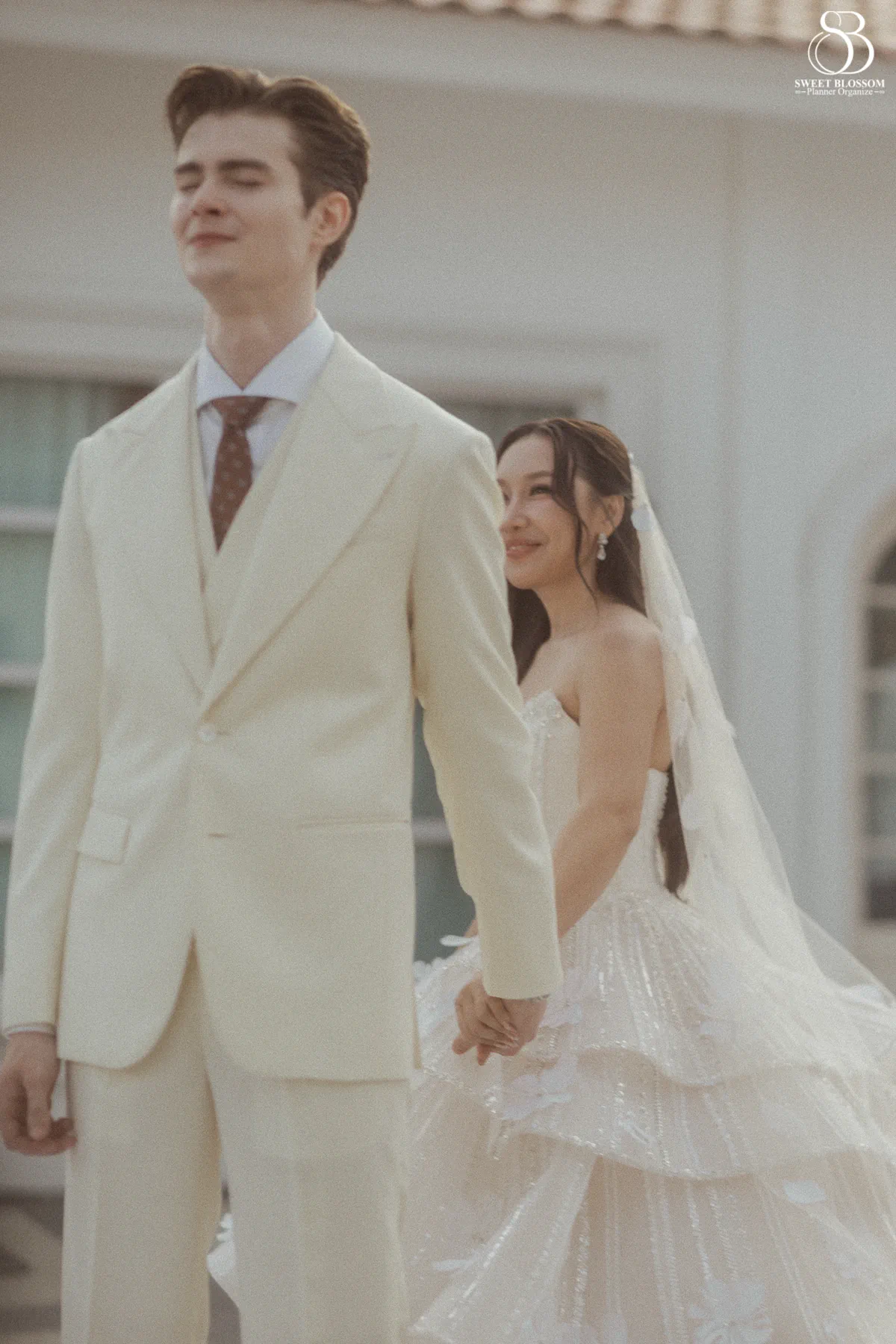 Pugun & Ruslan wedding at Pugun's Family Home in Suphanburi — photo 28
