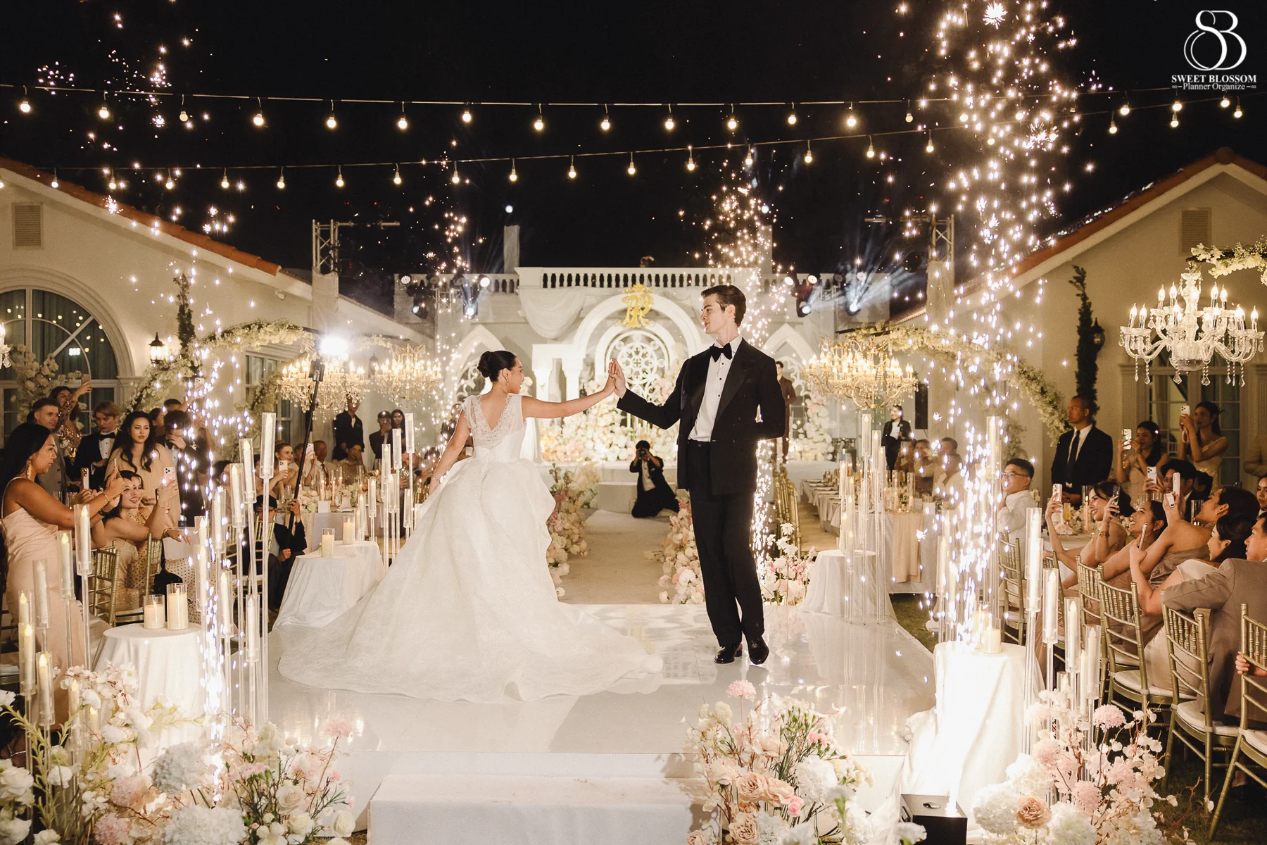 Pugun & Ruslan wedding at Pugun's Family Home in Suphanburi — photo 40