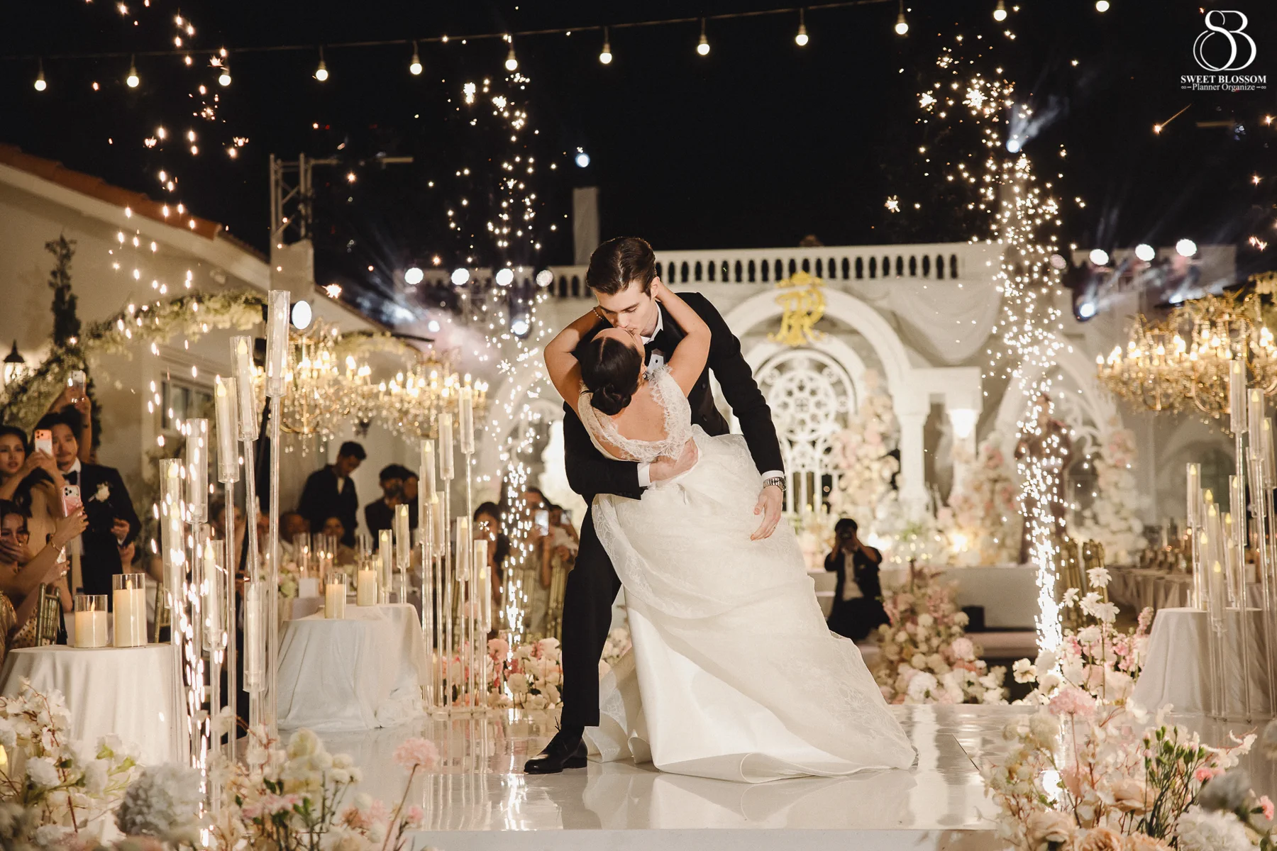 Pugun & Ruslan wedding at Pugun's Family Home in Suphanburi — photo 44