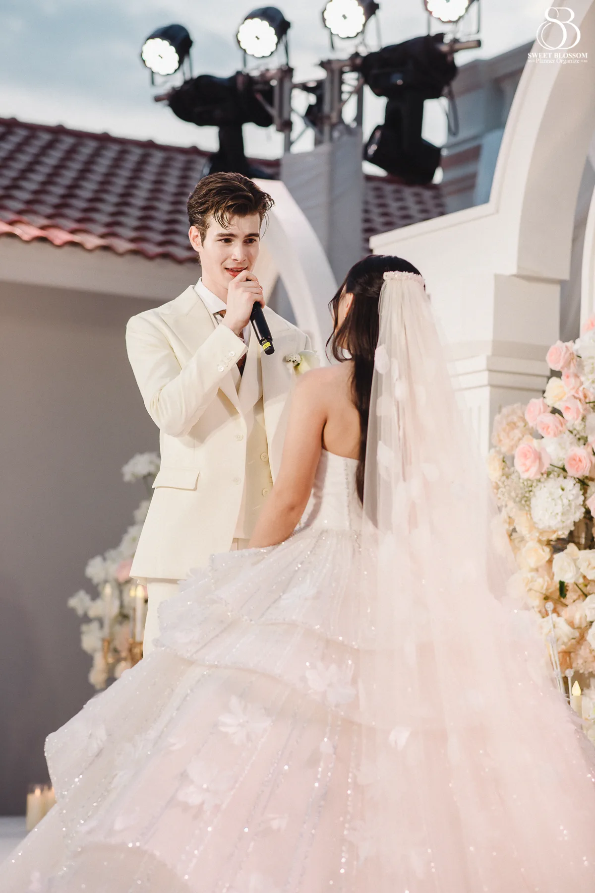 Pugun & Ruslan wedding at Pugun's Family Home in Suphanburi — photo 66