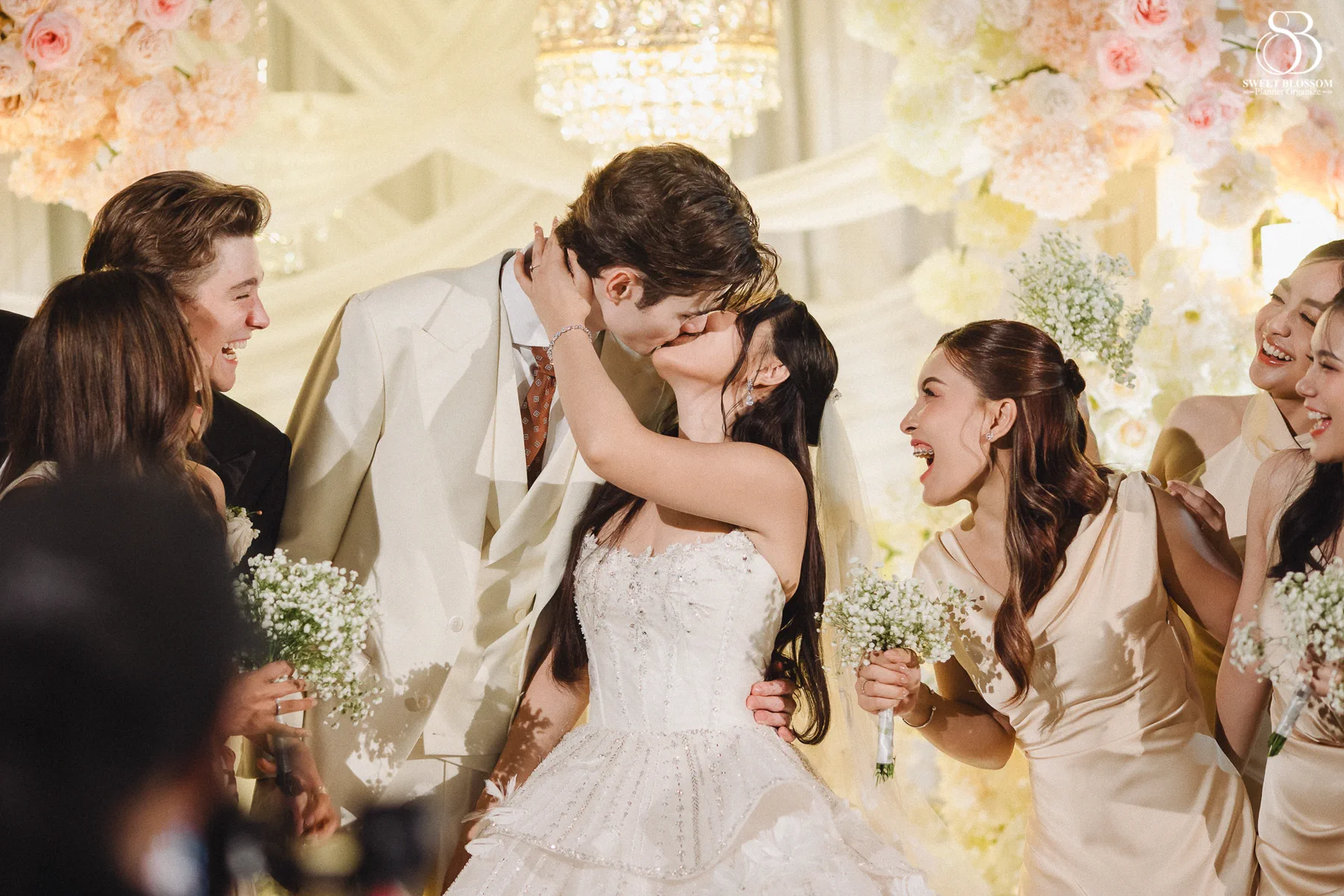 Pugun & Ruslan wedding at Pugun's Family Home in Suphanburi — photo 69