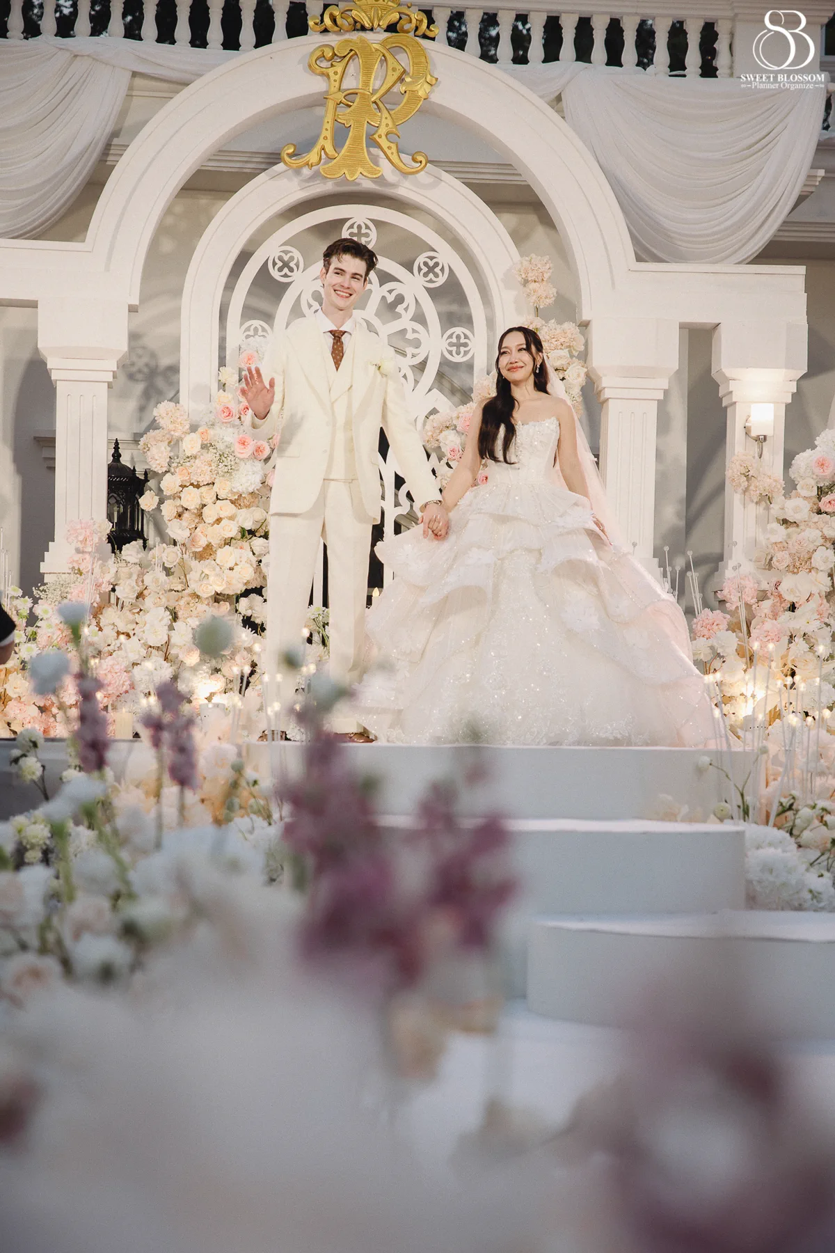 Pugun & Ruslan wedding at Pugun's Family Home in Suphanburi — photo 79