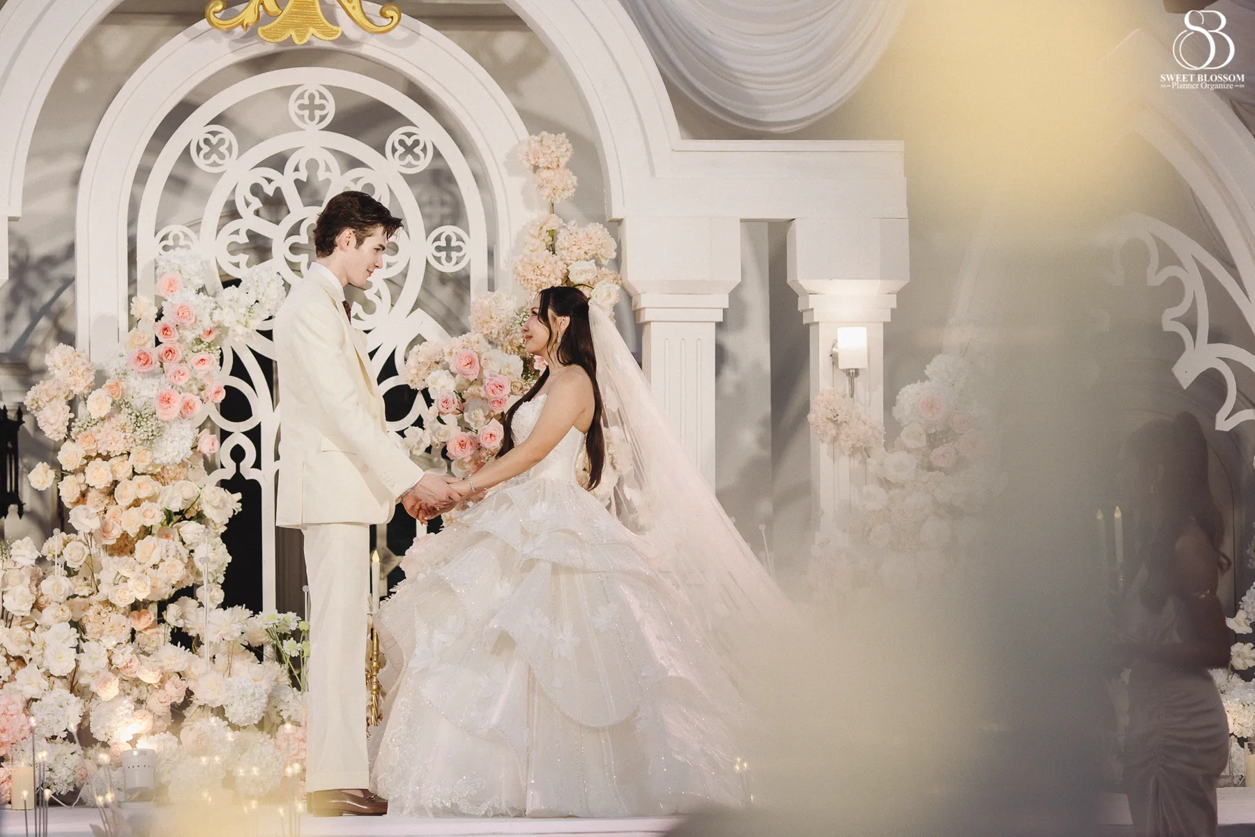 Pugun & Ruslan wedding at Pugun's Family Home in Suphanburi — photo 81