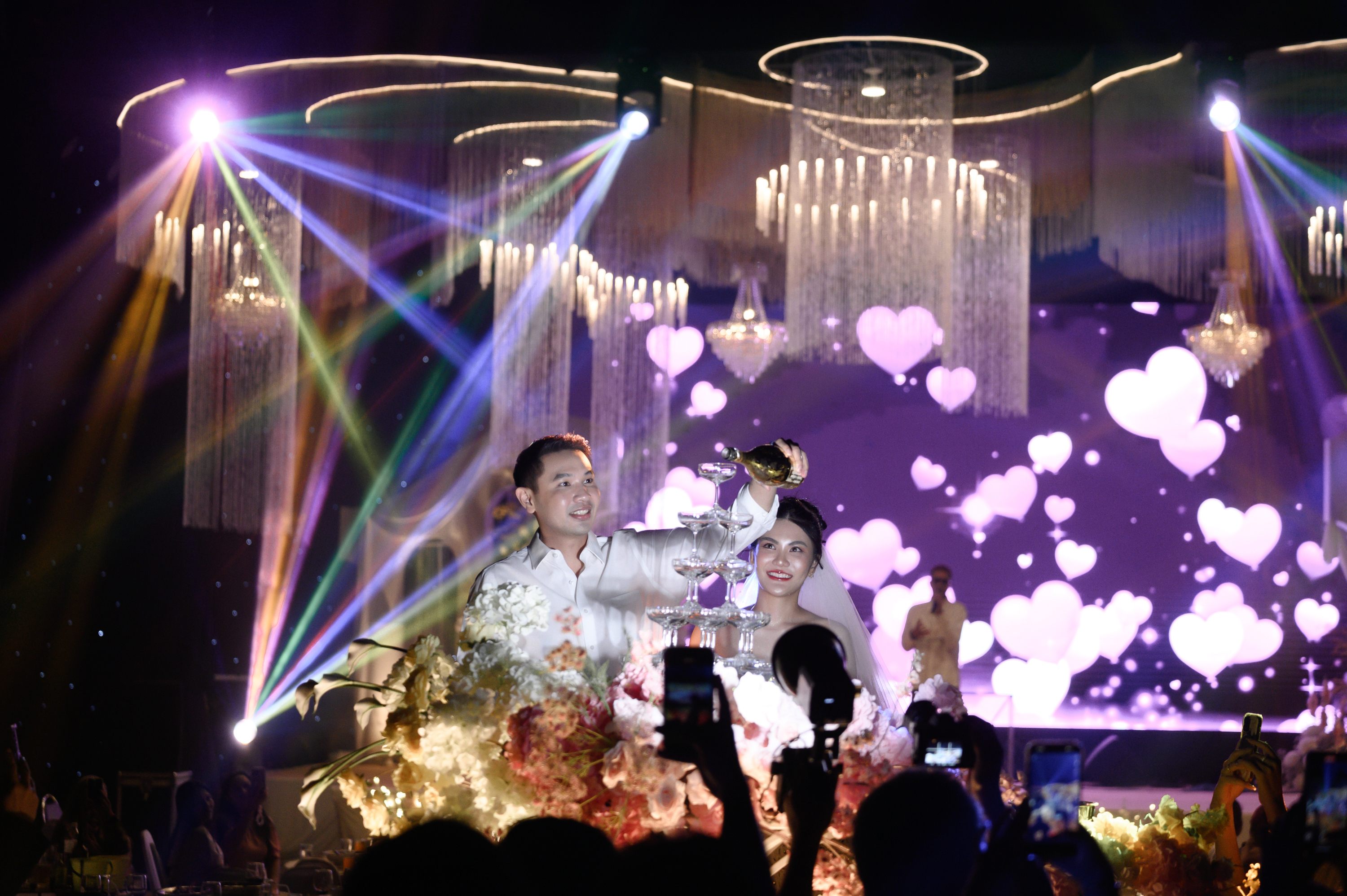 Time and Benz reception atmosphere